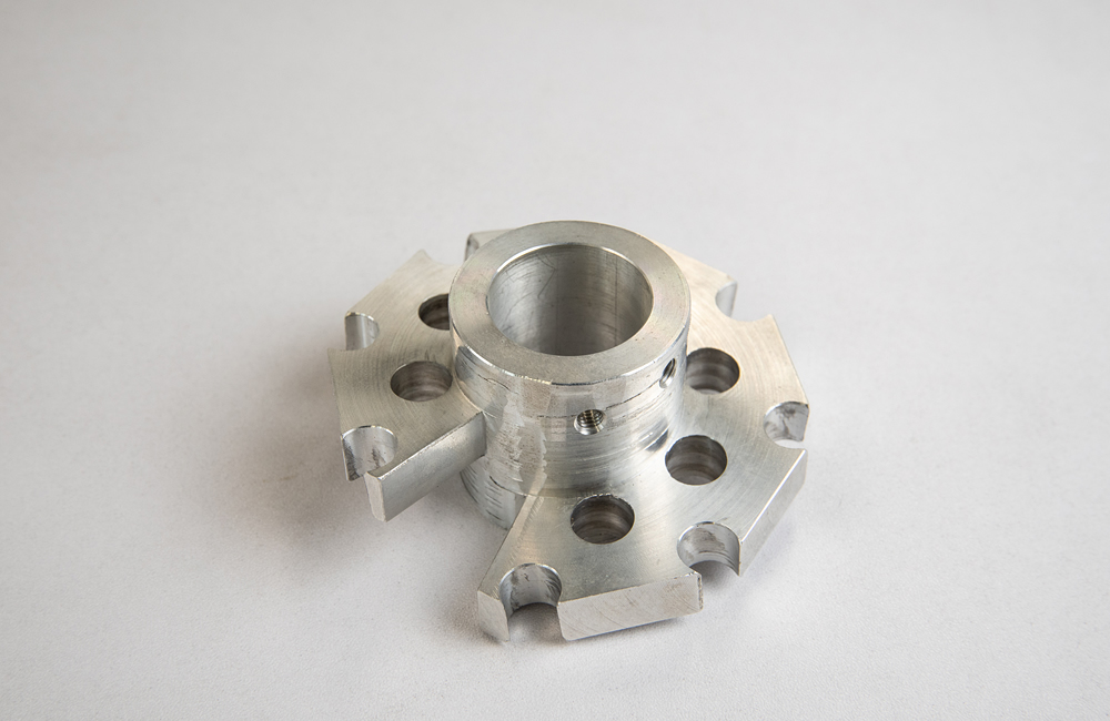 カムフロア機械加工