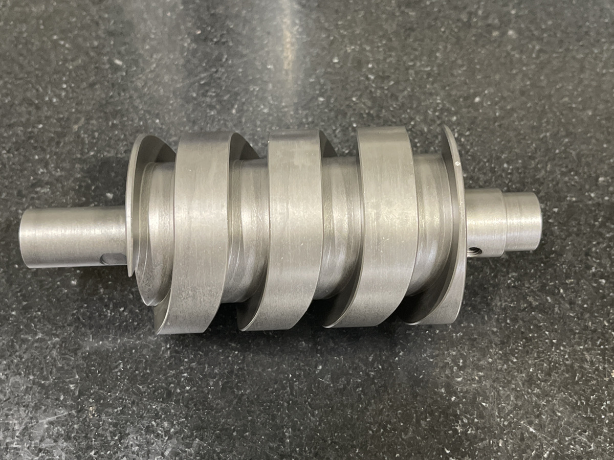 コンピュータ刺繍機の色替えカム 窒化処理 カム公差0.02