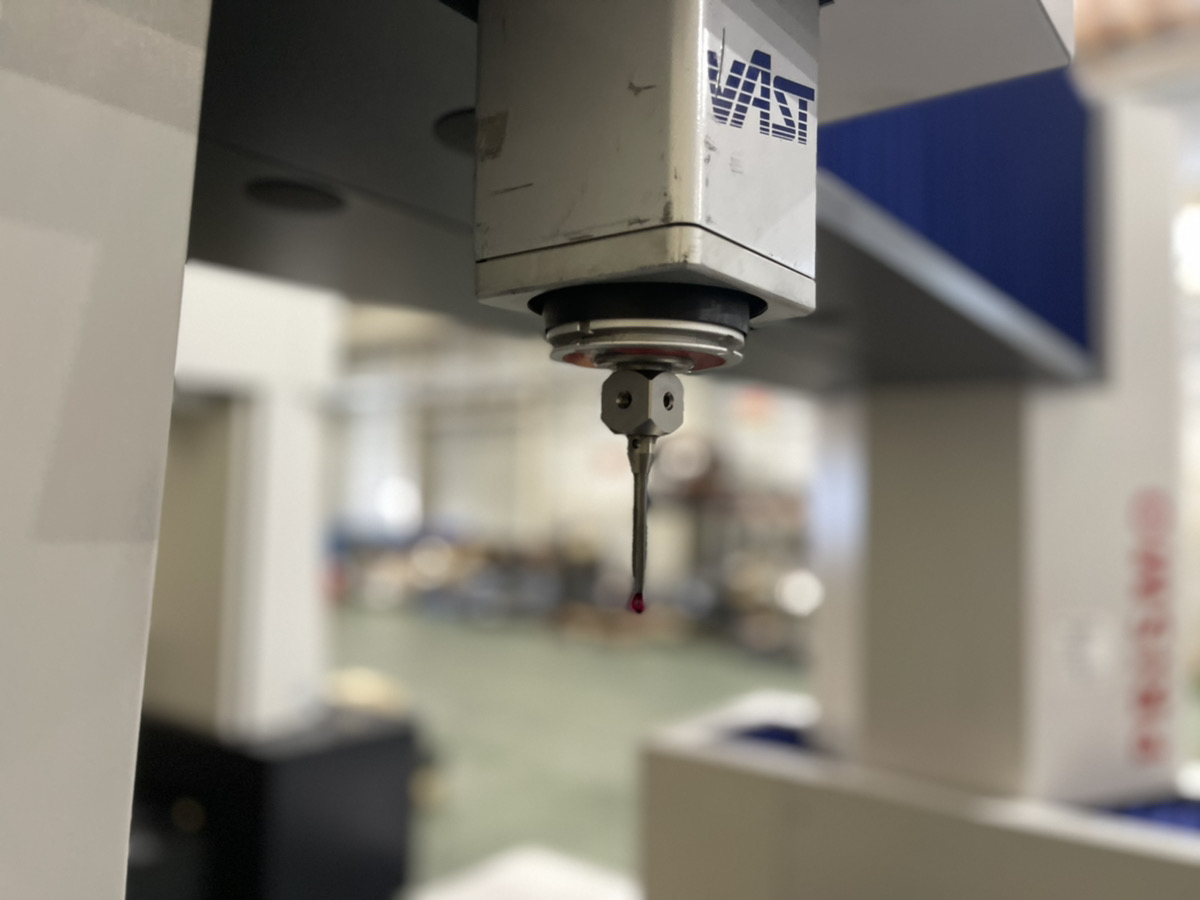 Mitutoyo CRYSTA-APEX S（４）機械加工のテクニア郡上工場3次元測定器 機械加工のTEKNIA郡上工場