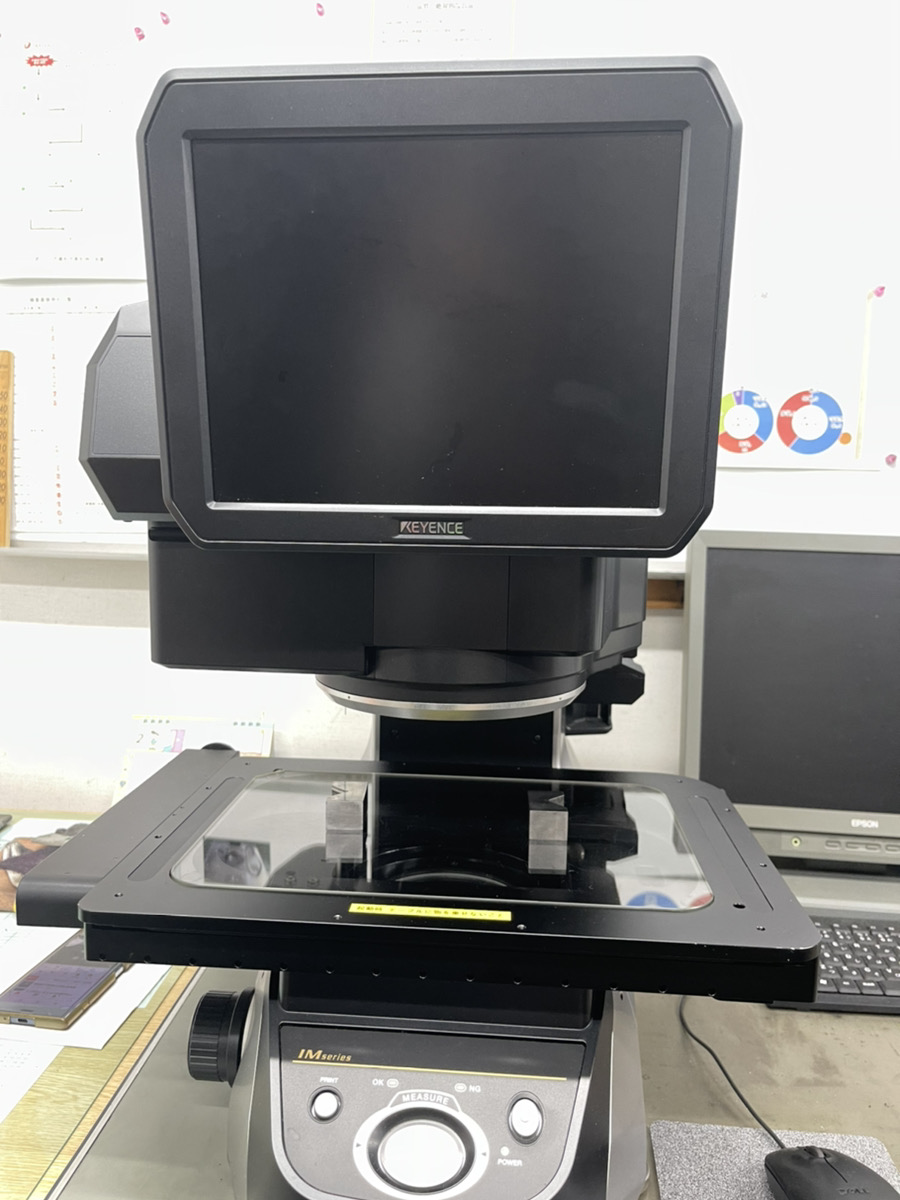 機械加工TEKNIA（テクニア）愛西工場の3次元測定器 （2）