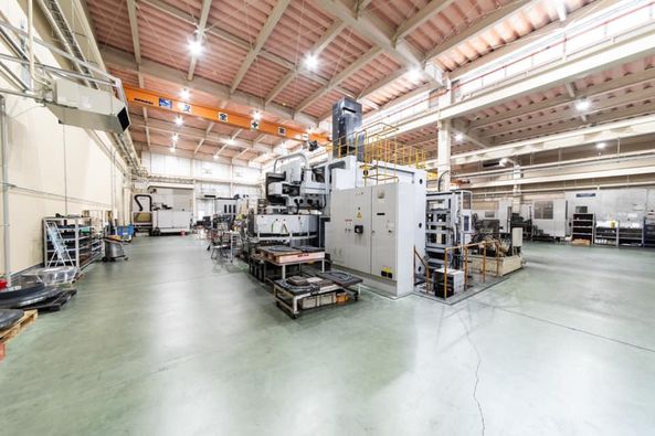 名古屋 機械加工 CFRP（炭素繊維強化プラスチック）