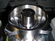 CATIAデータからの仮想航空機部品加工 チタン合金の切削加工