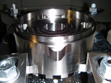 CATIAデータからの仮想航空機部品加工 チタン合金の切削加工